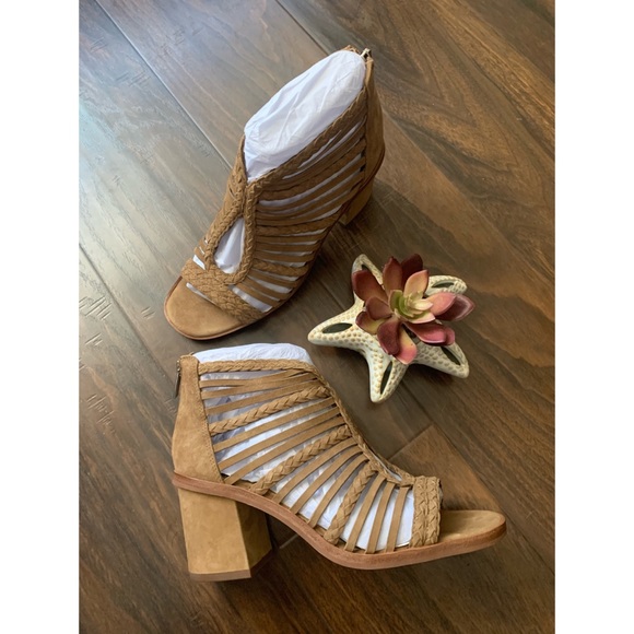 vince camuto kestal